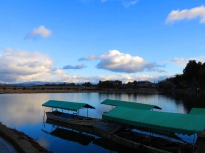 cropped-lake-arashiyama.jpg